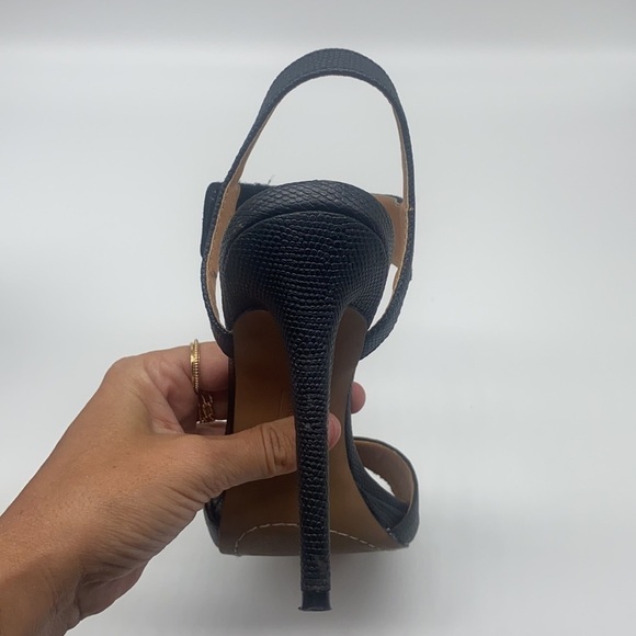 Steve Madden -  Ripleigh Black Leather  Animal Print Velcro Strap Heels Size 9.5 - Picture 13 of 15